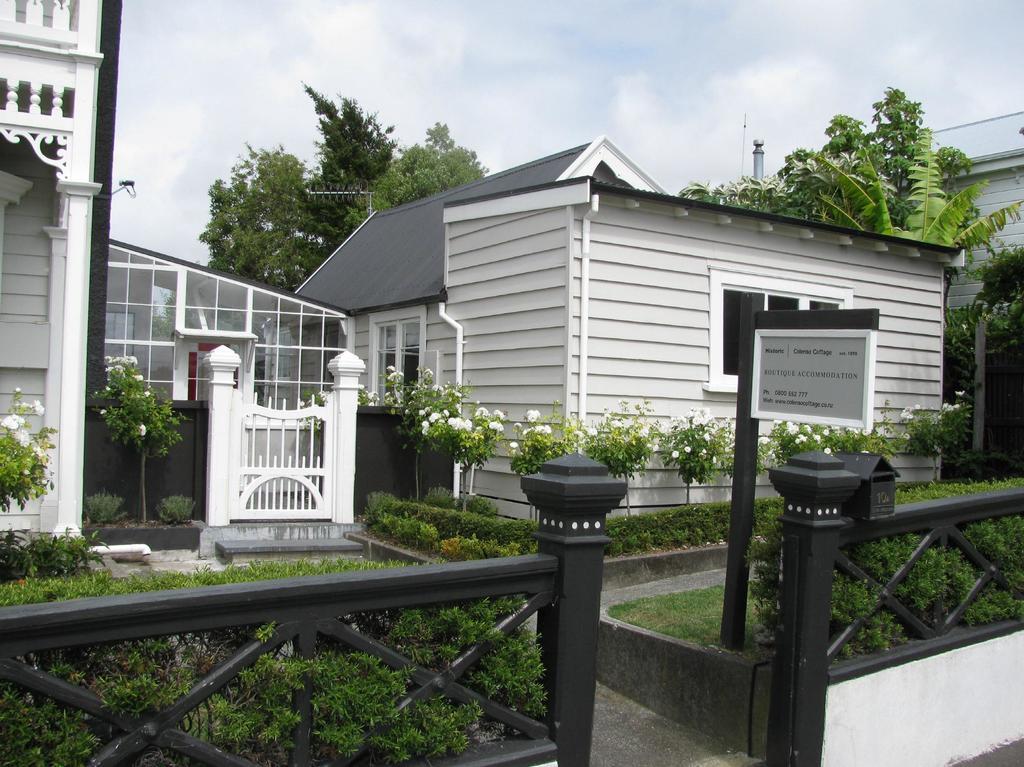 Historic Colenso Cottage Napier Buitenkant foto